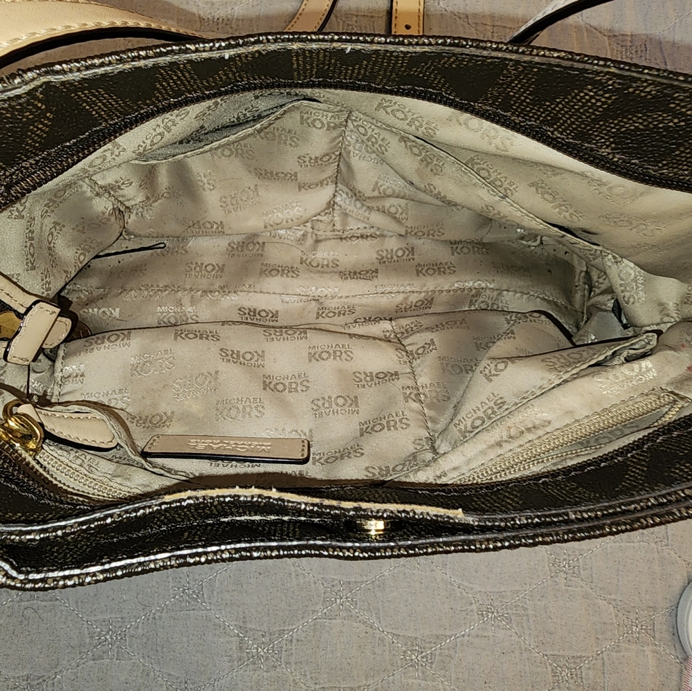 MK MICHAEL KORS CROSSBODY BAG